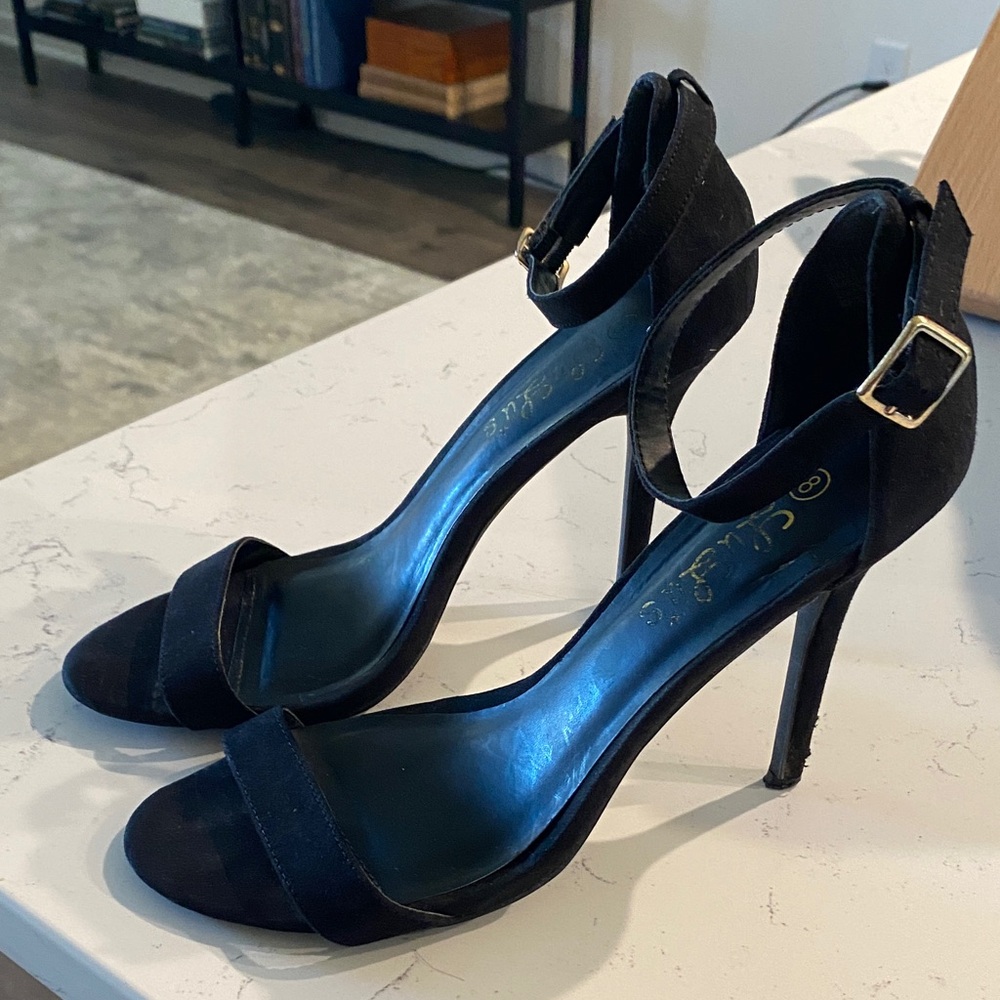 Lulus Black Suede Heels